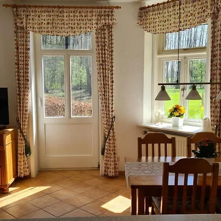 With 1 Bedroom *